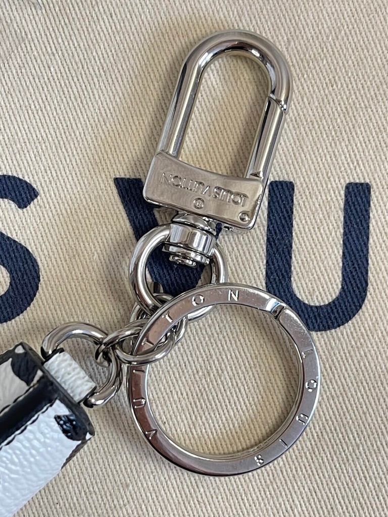 100% Original Louis Vuitton Taschenschmuck Tassel MP1769